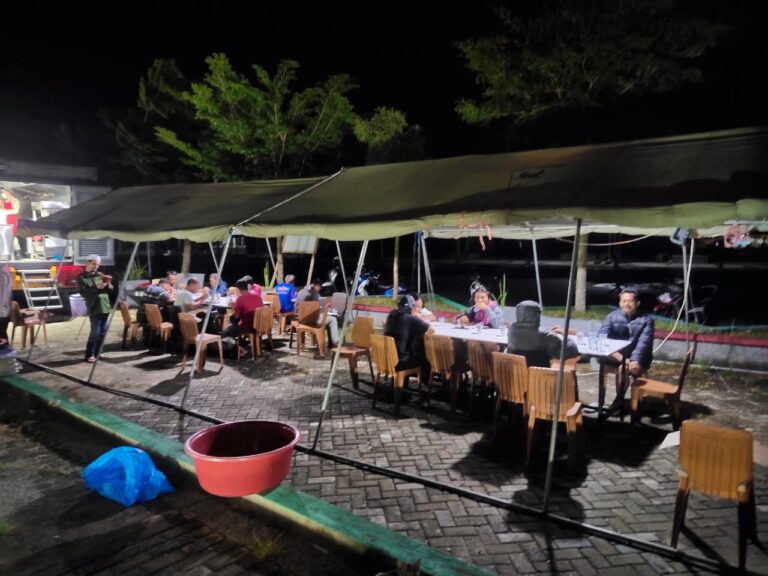 Ramadhan Berkah, Satgas Madago Raya Siapkan Makan Sahur Gratis di Poso