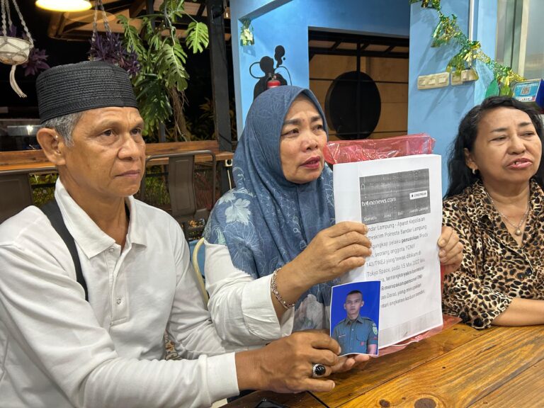 Keluarga Terduga Pembunuhan di Tokyo Space Cafe Bandar Lampung Tuntut Keadilan