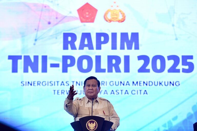 Peringatan Keras Presiden Prabowo Terhadap TNI dan Polri Relevan Dengan Derita Yang Mendera &  Dirasakan Rakyat
