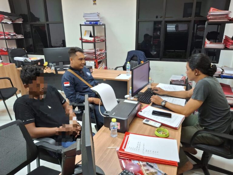 Berikan Respon Cepat, Sat Reskrim Polresta Banyumas Tangkap Tiga Pria Yang Diduga Terlibat Pembunuhan di Pliken Kembaran