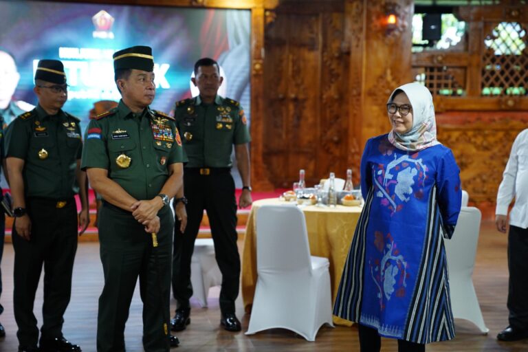 Perkuat Sinergitas, Panglima TNI Terima Kunjungan Ketua BPK RI di Mabes TNI