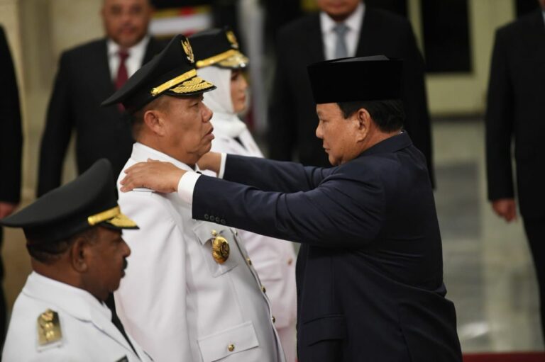 Presiden Prabowo Lantik Hidayat Arsani dan Hellyana Menjadi Gubernur dan Wagub Kep. Babel