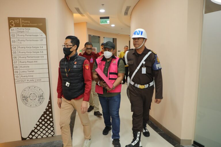 Penetapan 1 Orang Tersangka Tindak Pidana Perintangan Terhadap Penanganan Perkara