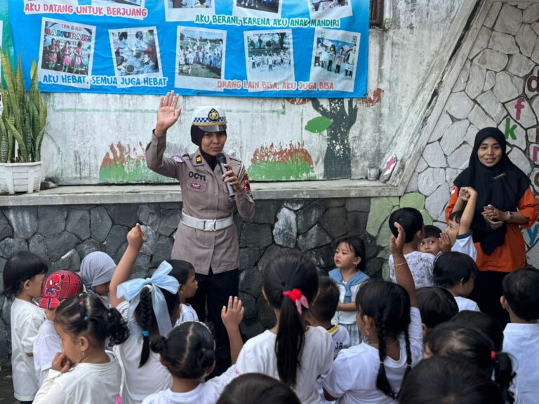 Sat Lantas Polresta Banyumas Edukasi Tertib Berlalu Lintas Sejak Dini