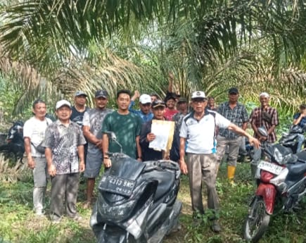 Pangulu Bandar Tinggi Melakukan Pemukulan Terhadap Alfian, Masyarakat : Itu Semua Tidak Benar, Maling Kok Dibela