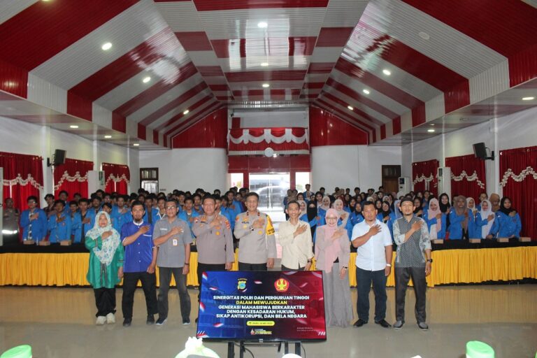 Wakapolda Sulteng Berikan Kuliah Umum Mahasiswa Baru Fakultas Teknik Untad