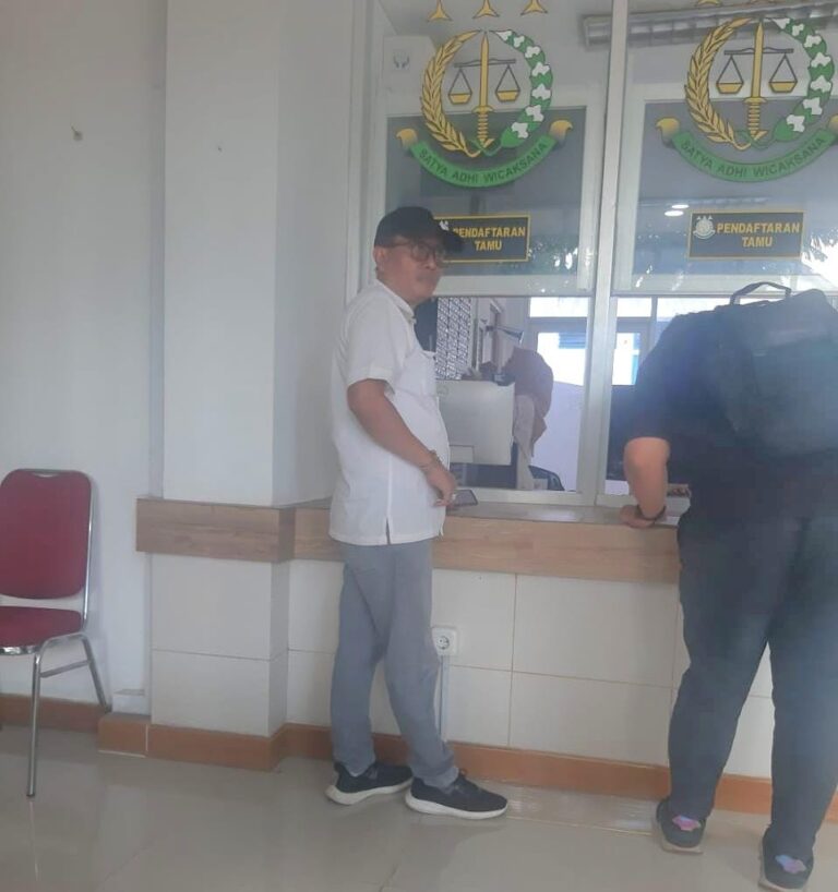 MJKS Desak Kejagung Ambil Alih Kasus Korupsi Unsrat dan Usut Dugaan Keterlibatan Adik Rocky Gerung