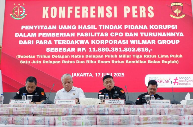Penyitaan Uang Rp11,8 Triliun Perkembangan Perkara CPO Minyak Goreng Terdakwa Korporasi