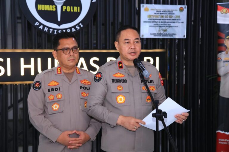 Polri Mutasi 702 Personel di Bulan Juni 2025, Termasuk Promosi Jabatan Strategis dan Kapolres Polwan