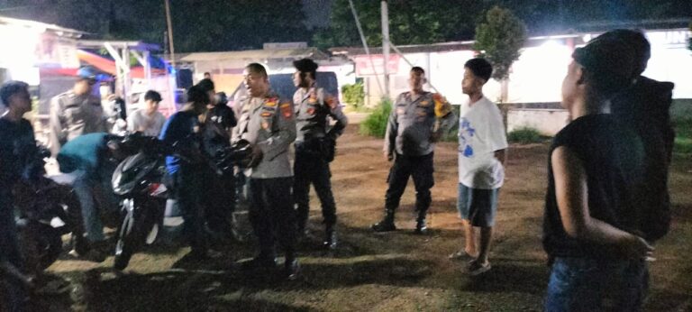 Guna Memberikan Rasa Aman Kepada Masyarakat,Personil Polsek Serang Baru Laksanakan Patroli Biru