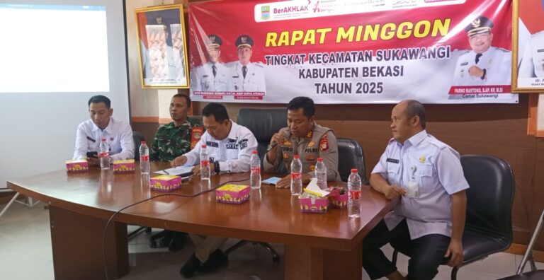 Sampaikan Pesan Kamtibmas, Kapolsek Tambelang Hadiri Rapat Minggon Tingkat Kecamatan Sukawangi