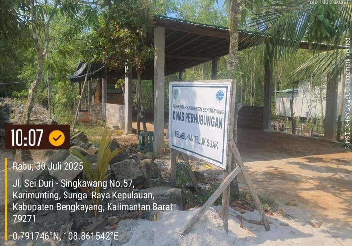 Teluk Suak Dikorbankan: Mangrove Dibabat, Aset Daerah Disulap Jadi Parkir Ilegal