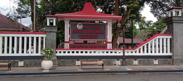 Marak Praktik Terselubung Prostitusi Online di Purwokerto Kabupaten Banyumas.