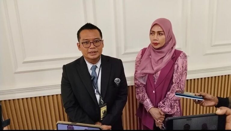 Terdakwa Alifah Dirasa Punya Beking Oknum TNI Nurwiyanti Meski Lelah Tetap Semangat Mencari Keadilan