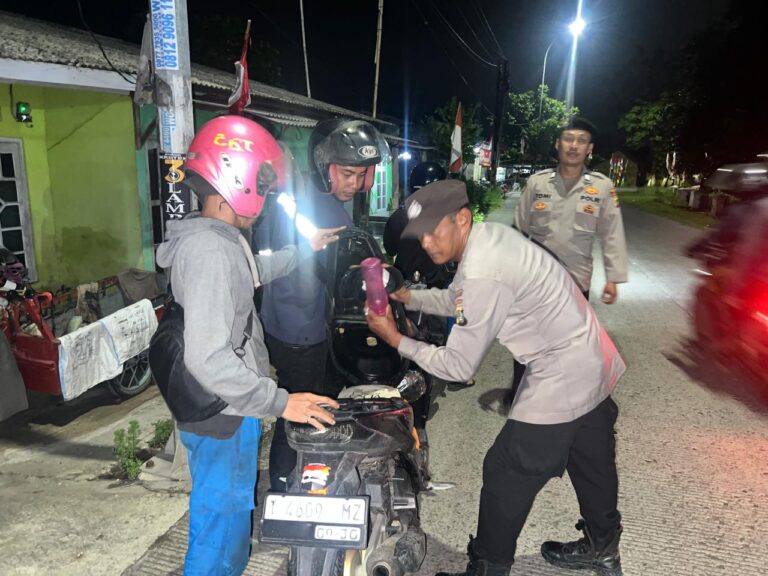 Tingkatkan Keamanan Diwilayah Hukumnya,Polsek Pebayuran Gelar Oprasi Kejahatan Jalanan Antisipasi Gangguan Kamtibmas