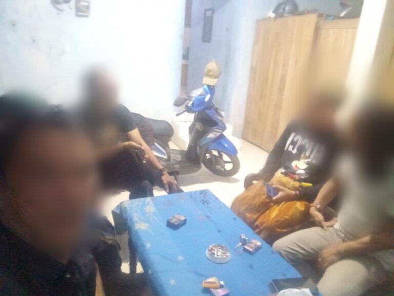 Di Duga Dana Di Gunakan Untuk Kepentingan Pribadi Oleh Kepala Desa Hingga milyaran Warga jadi Korban