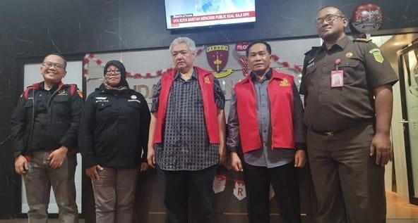 Hudiyono Mantan Pj Bupati Sidoarjo , yang di laporkan PKN  akhirnya ditahan Kejati Jawa Timur