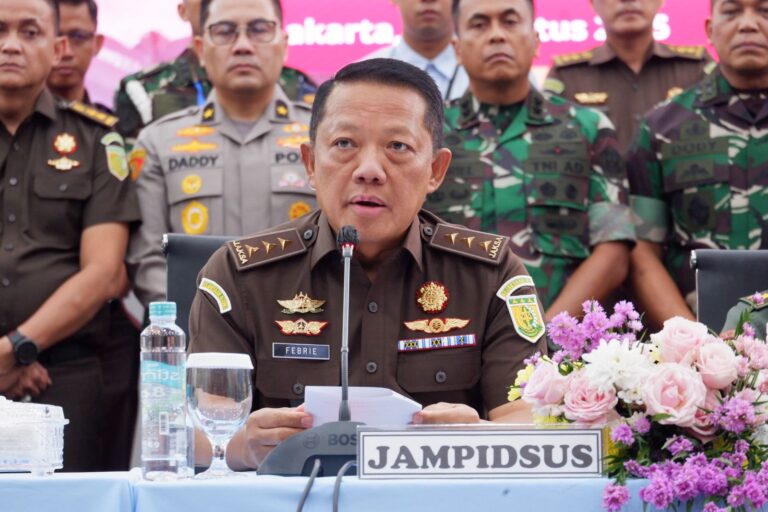 Kejaksaan Agung Memeriksa 1 Orang Saksi Terkait Perkara Minyak Mentah PT Pertamina