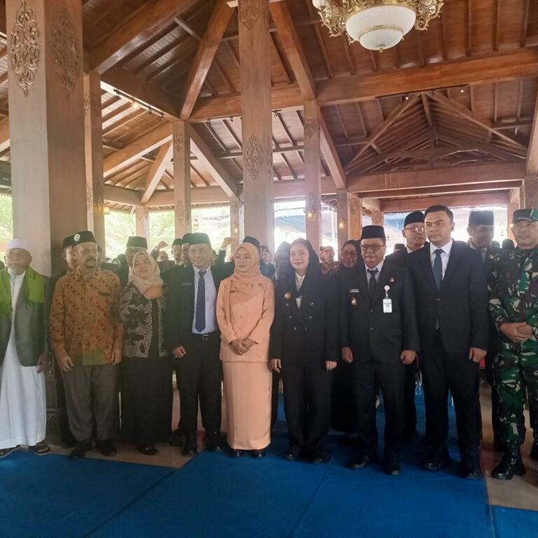 Pelantikan Sekertaris Daerah Brebes Di Pendopo Kawedanan Bumiayu Berjalan Lancar