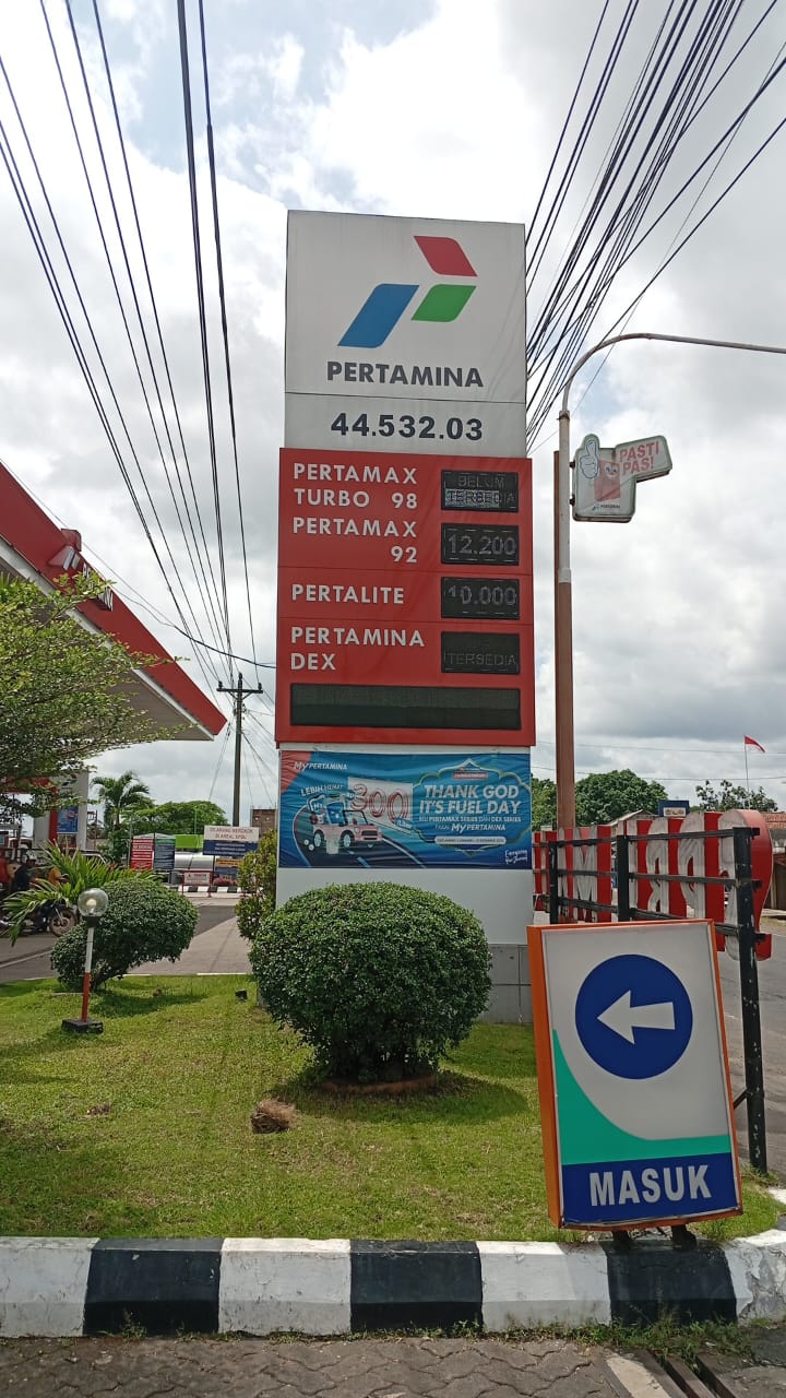 Diduga Ada Oknum Mafia BBM Bermain. Tiba-Tiba ​Barcode Konsumen”Error” di SPBU 44,532,03 Majenang,