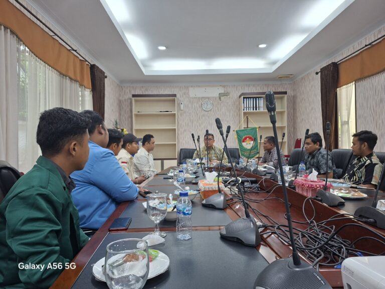 Elemen Masyarakat Dukung Langkah Gubernur Riau Benahi Direksi BUMD